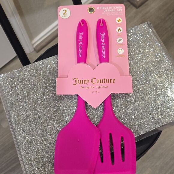 Juicy Couture Home 2-PC Kitchen Utensil Set - Picture 3 of 6